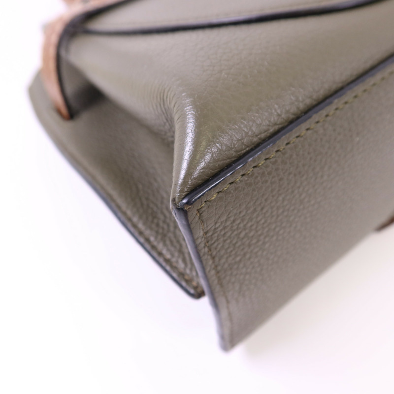 LOEWE 牛皮皮革Mini Gate金扣手挽肩背兩用袋-13