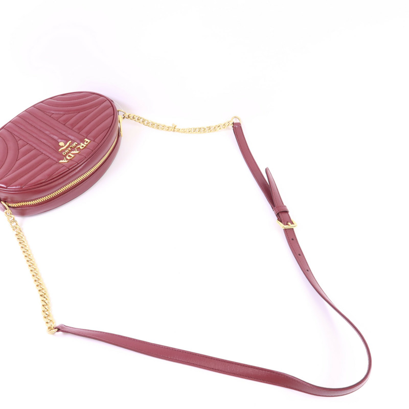 PRADA 牛皮皮革Shoulder Bag金扣肩背袋-4