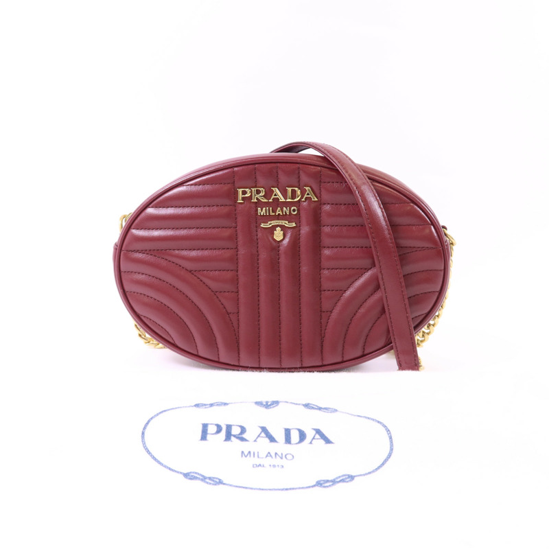 PRADA 牛皮皮革Shoulder Bag金扣肩背袋-17