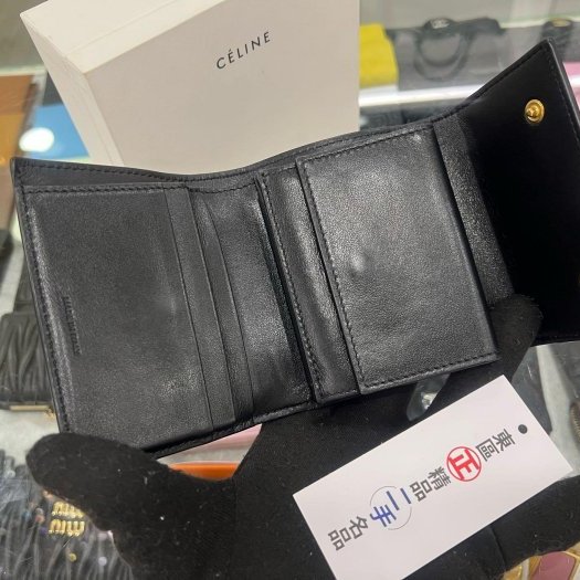 東區正精品㊣CELINE 黑色皮革雙扣金釦三折釦子零錢袋短夾 RZ5508-1