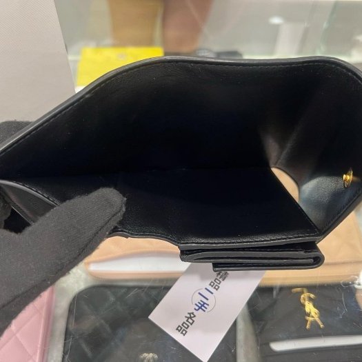 東區正精品㊣CELINE 黑色皮革雙扣金釦三折釦子零錢袋短夾 RZ5508-3