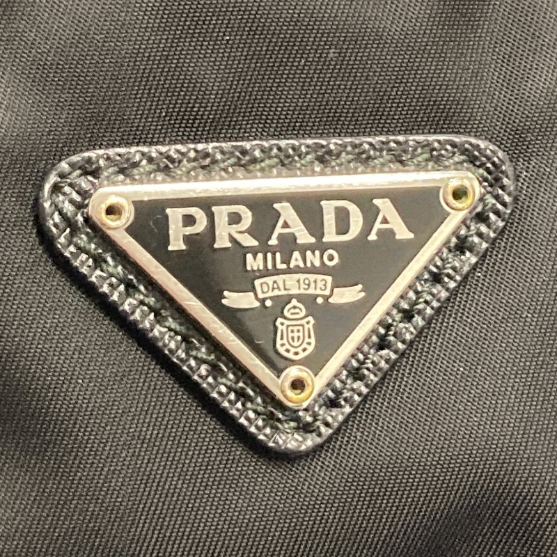 PRADA 普拉達 Prada 1N204M Re-Edition 2005 再生尼龍 肩背包 黑色 銀釦-16