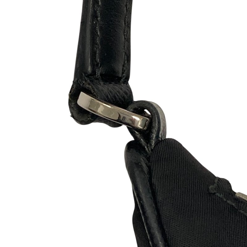 PRADA 普拉達 Prada 1N204M Re-Edition 2005 再生尼龍 肩背包 黑色 銀釦-17