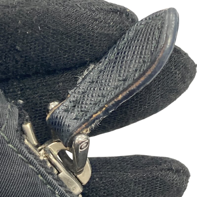 PRADA 普拉達 Prada 1N204M Re-Edition 2005 再生尼龍 肩背包 黑色 銀釦-18