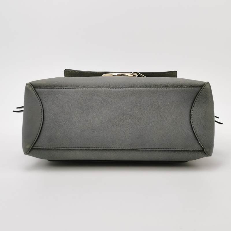 Chloe Faye小號牛皮翻毛皮純色鏈條扣飾斜挎包單肩包-5