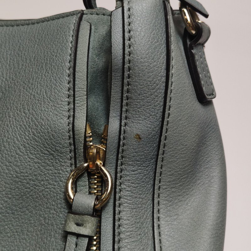 Chloe Faye小號牛皮翻毛皮純色鏈條扣飾斜挎包單肩包-14