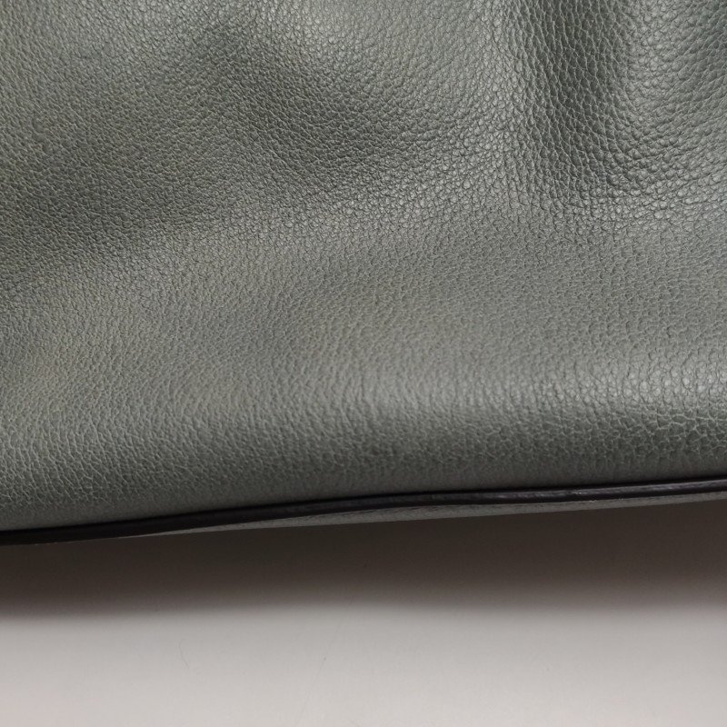 Chloe Faye小號牛皮翻毛皮純色鏈條扣飾斜挎包單肩包-15