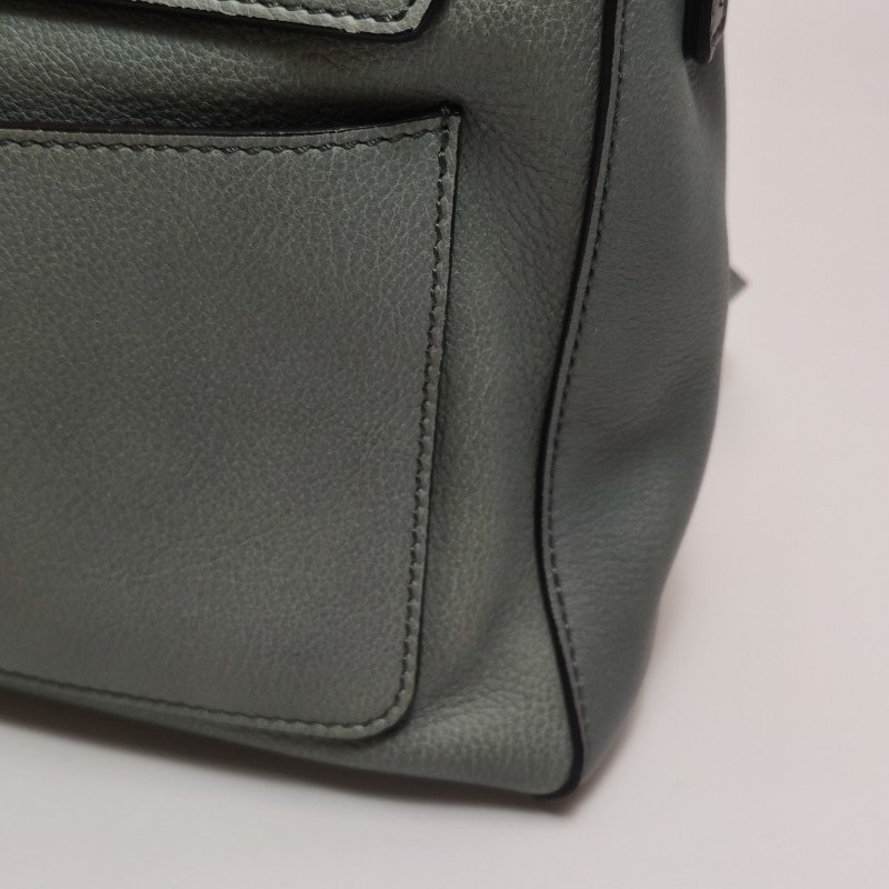 Chloe Faye小號牛皮翻毛皮純色鏈條扣飾斜挎包單肩包-22