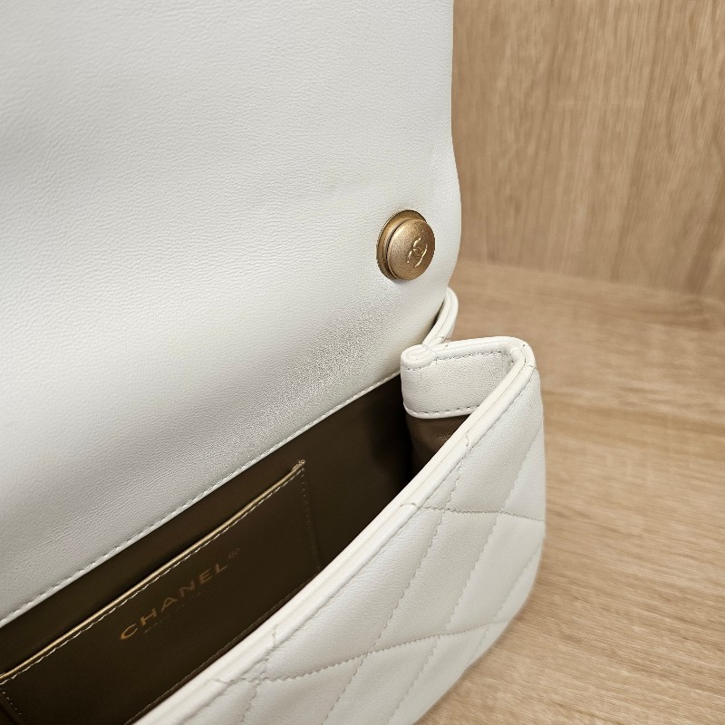 [珍珠控☺️季節限定] Chanel白羊皮菱格霧金釦CF珍珠肩斜背包-16