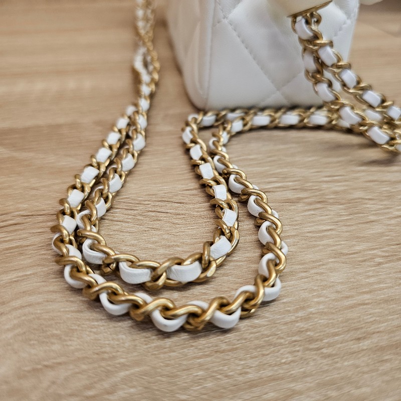 [珍珠控☺️季節限定] Chanel白羊皮菱格霧金釦CF珍珠肩斜背包-21