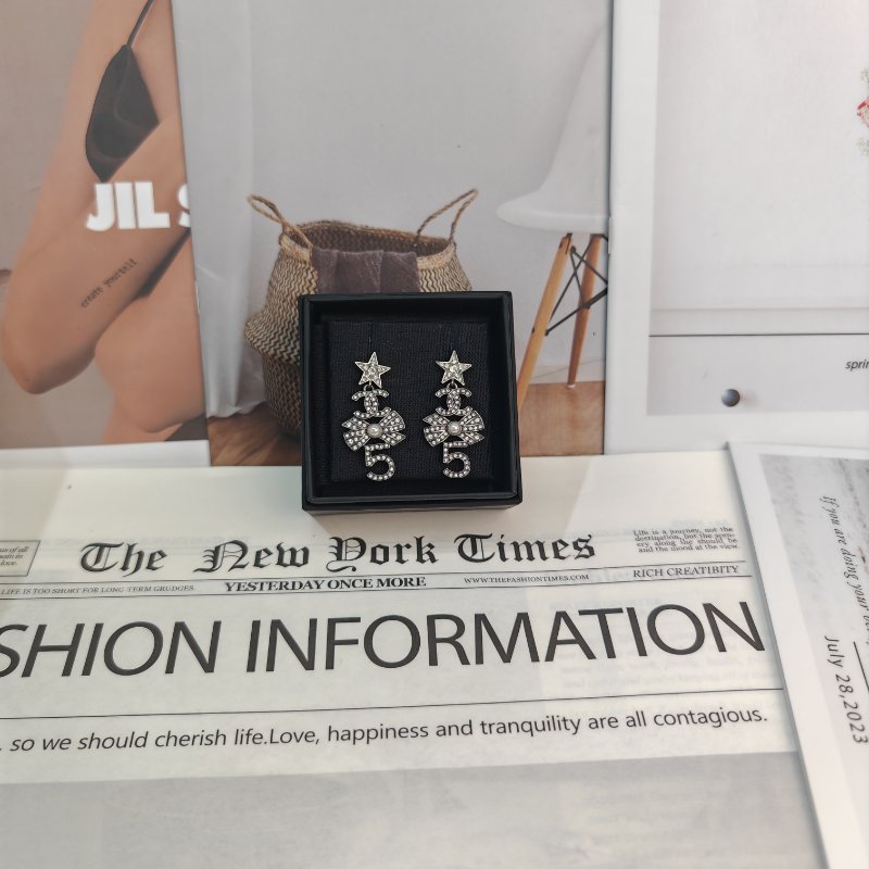 Chanel 22P 星星蝴蝶結5號耳環-0