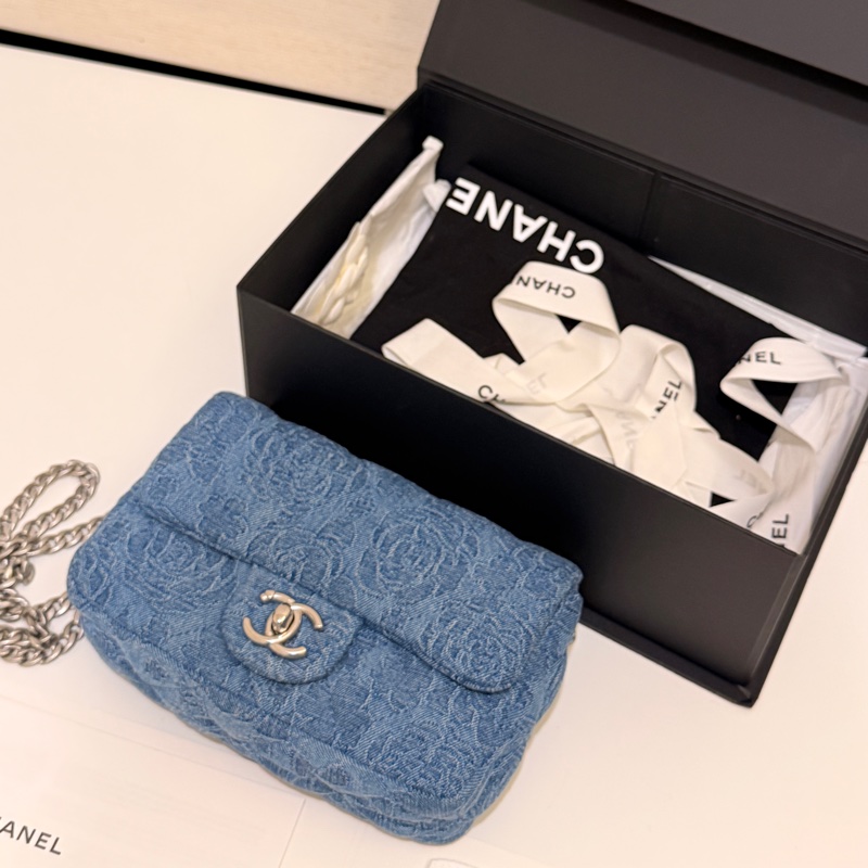 Chanel cf mini 山茶花牛仔 愛心銀扣-1