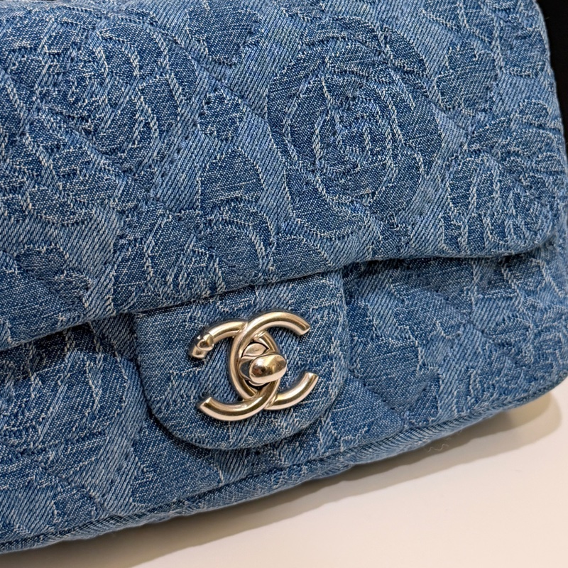 Chanel cf mini 山茶花牛仔 愛心銀扣-15