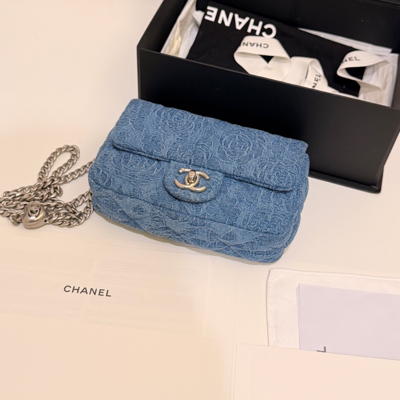 Chanel cf mini 山茶花牛仔 愛心銀扣-18