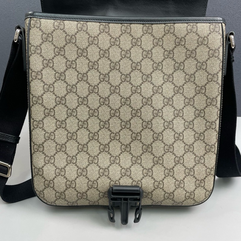 Gucci古馳 老花拼黑色郵差包 尺寸約25*26*5.5cm。-18