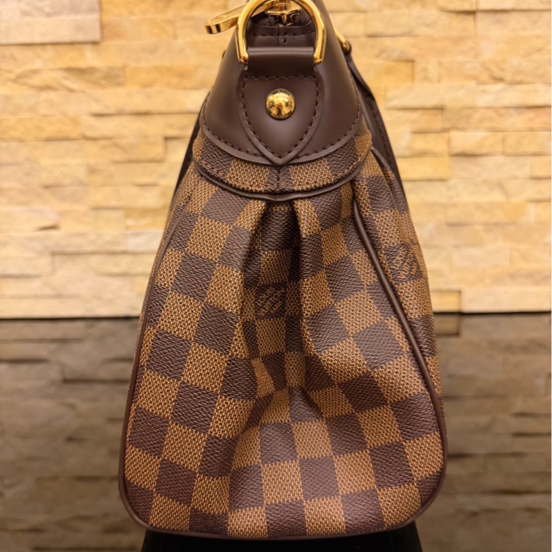 LV 棋盤格絶版醫生包-9