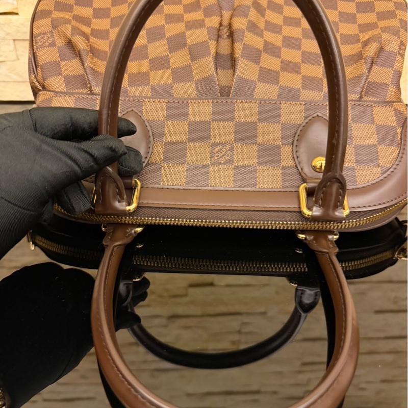 LV 棋盤格絶版醫生包-17