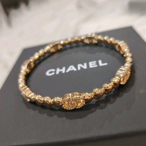 Chanel 23P 雙C鑲鑽手鐲 L碼