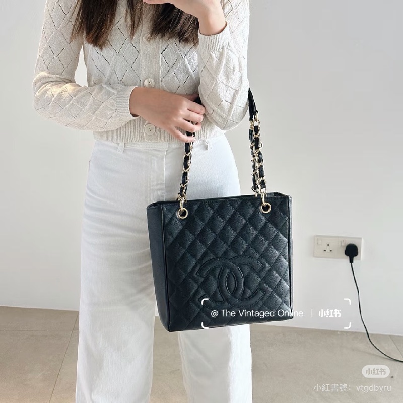 香奈兒 CHANEL PST Petite Shopping Tote CC Logo 荔枝牛皮肩背 托特包 黑銀-2