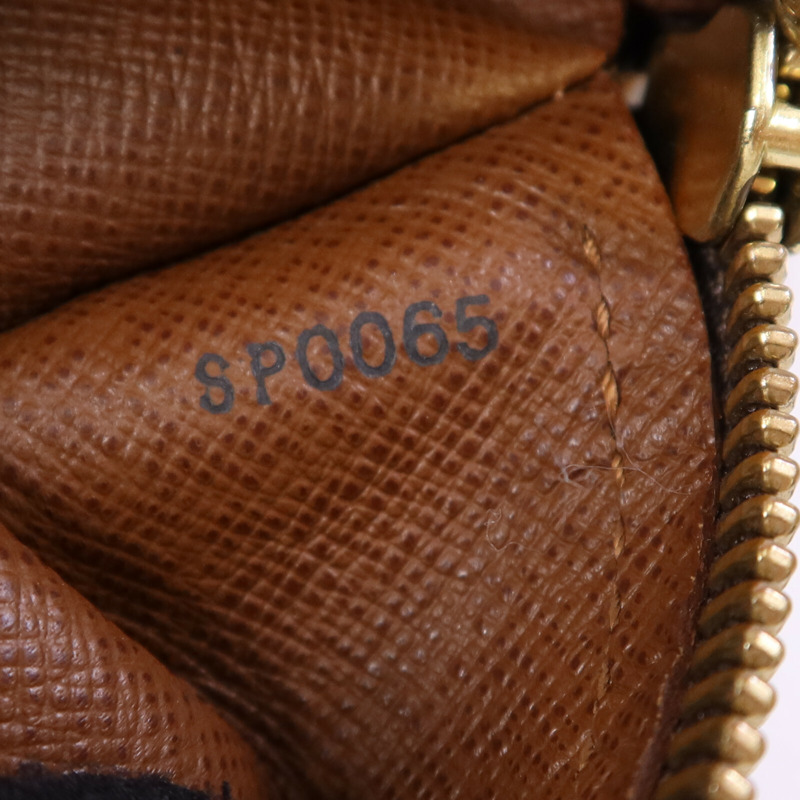 LOUIS VUITTON Monogram Papillon GM金扣手挽袋-12