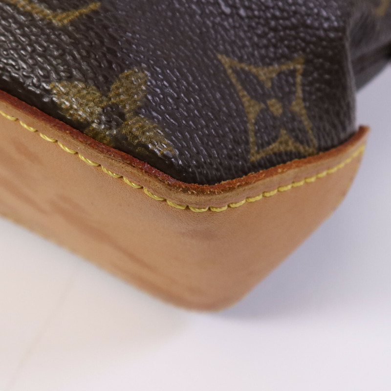 LOUIS VUITTON Monogram Trotteur金扣肩背袋-6