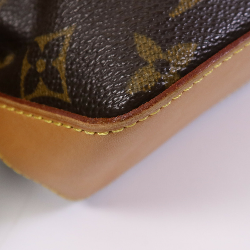 LOUIS VUITTON Monogram Trotteur金扣肩背袋-7