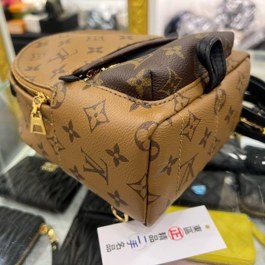 東區正精品㊣LV LOUIS VUITTON M44872 PALM SPRINGS 原花雙色字紋拼黑皮革迷你後背包小書包 RZ5515-5