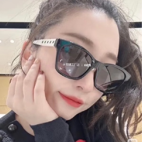 香奈兒 菱格紋連排Logo熊貓🐼墨鏡