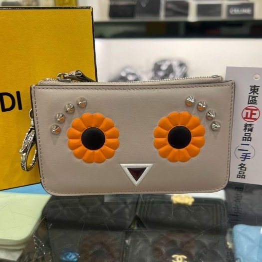 東區正精品㊣FENDI 8AP151 灰色全皮橘眼一字拉鍊鑰匙包零錢包 RZ5474-0