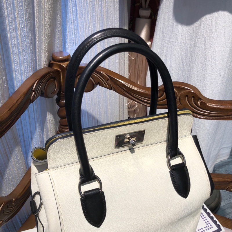 Hermes 爱马仕牛奶盒子包 X刻 有锁具肩带和雨套-7