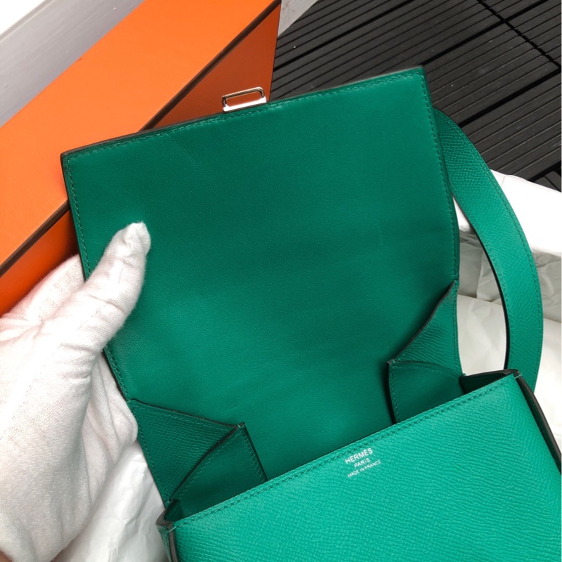 Hermes 爱马仕 帝王绿Della mini 屁股包 B刻-8