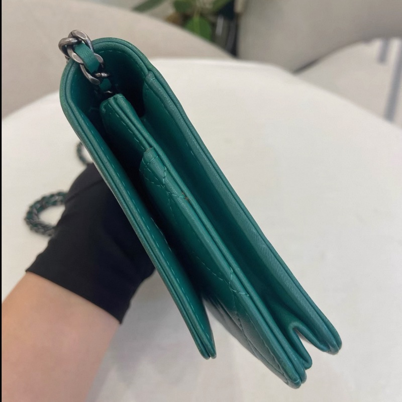 Chanel • Le Boy 湖水綠羊皮銀釦 Woc 鏈條包-4