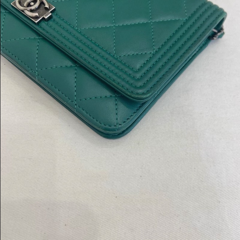 Chanel • Le Boy 湖水綠羊皮銀釦 Woc 鏈條包-5