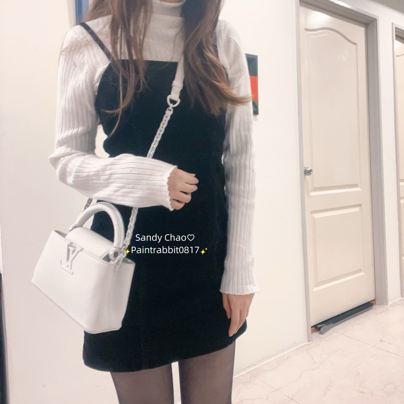 ෆ LV Capucines East-West Mini高訂款✨白月光-9