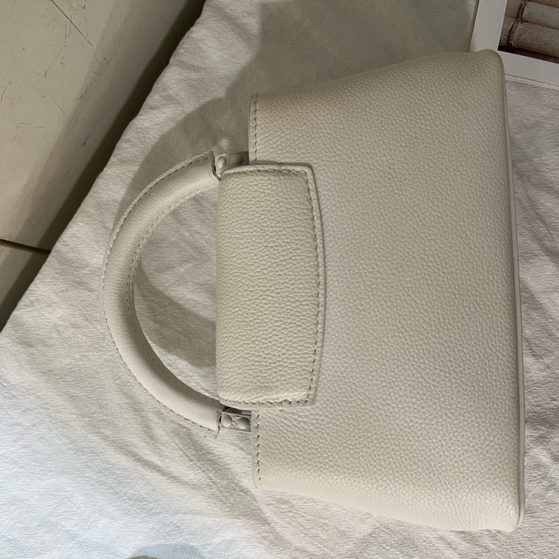 ෆ LV Capucines East-West Mini高訂款✨白月光-19