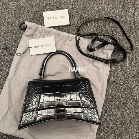 Balenciaga • Hourglass So Black 鱷魚壓紋全黑沙漏包 小號