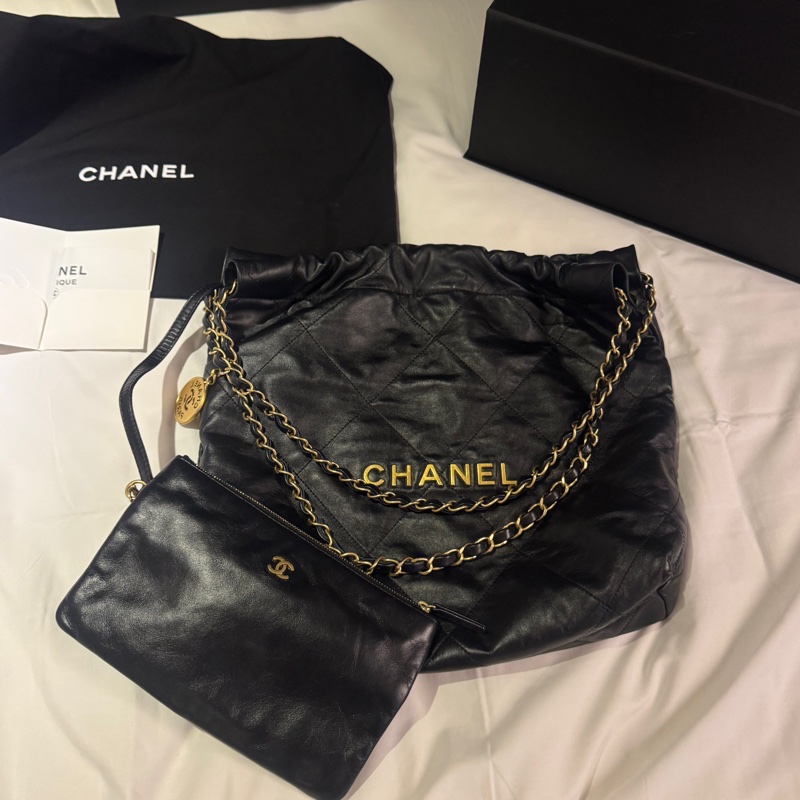 近全新! 台灣購證 Chanel 22 bag 黑金小號-9