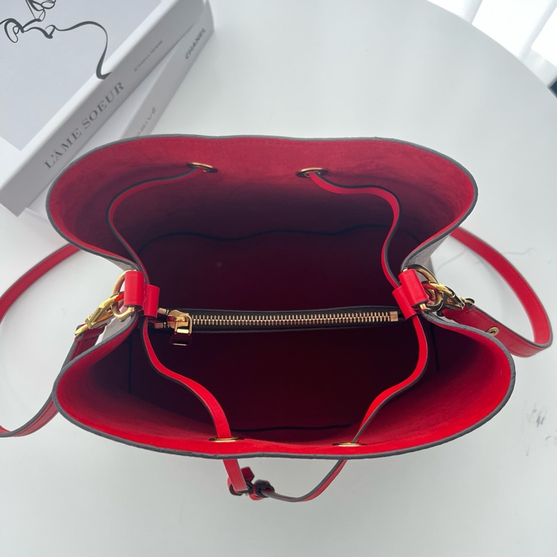 LV NEONOE 紅水桶 棕色拼紅色 老花 塗層帆布拼牛-8