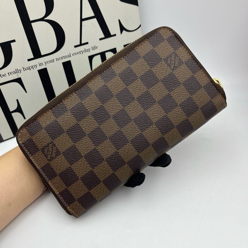 LV/路易威登 xy 9304 棕棋盤格錢包 21*11-2