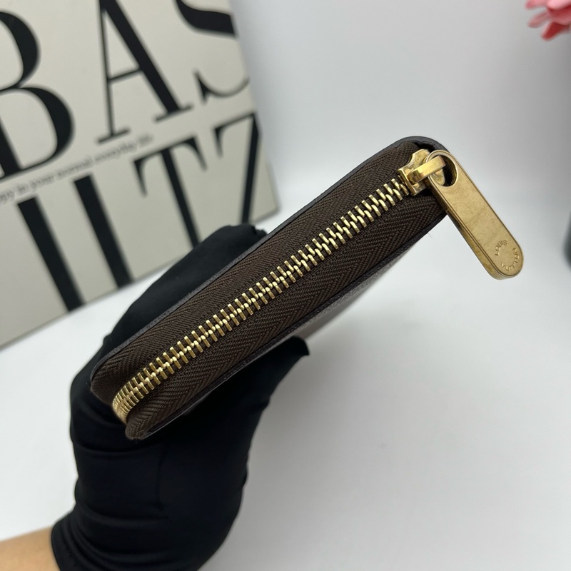 LV/路易威登 xy 9304 棕棋盤格錢包 21*11-6