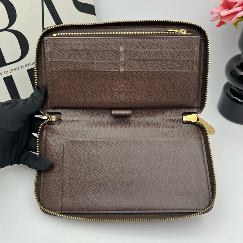 LV/路易威登 xy 9304 棕棋盤格錢包 21*11-9