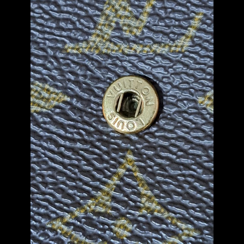 極美／日本二手／LV3折層中夾／內有零錢袋-25