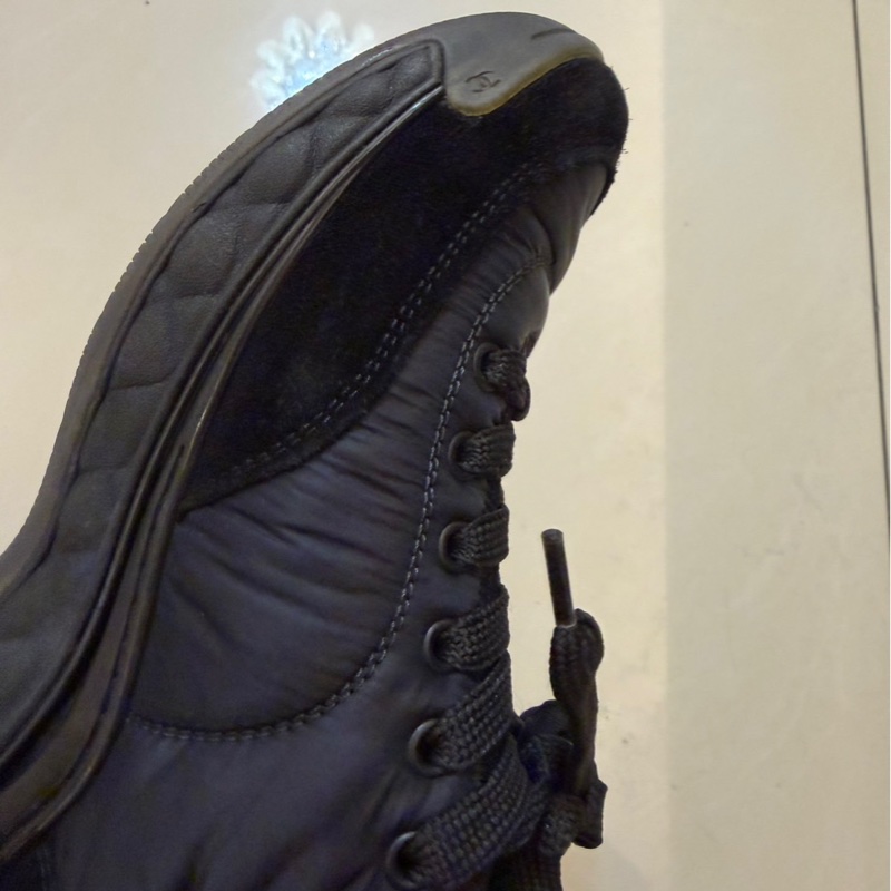 Chanel香奈兒 全黑秋冬運動鞋-27