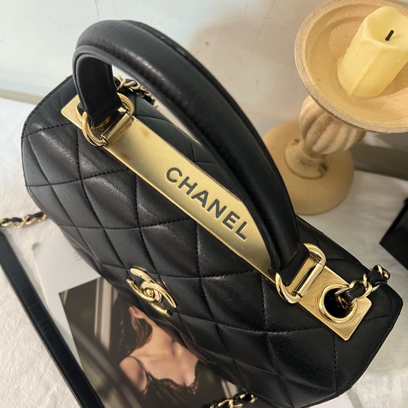 ෆ Chanel Trendy CC-9