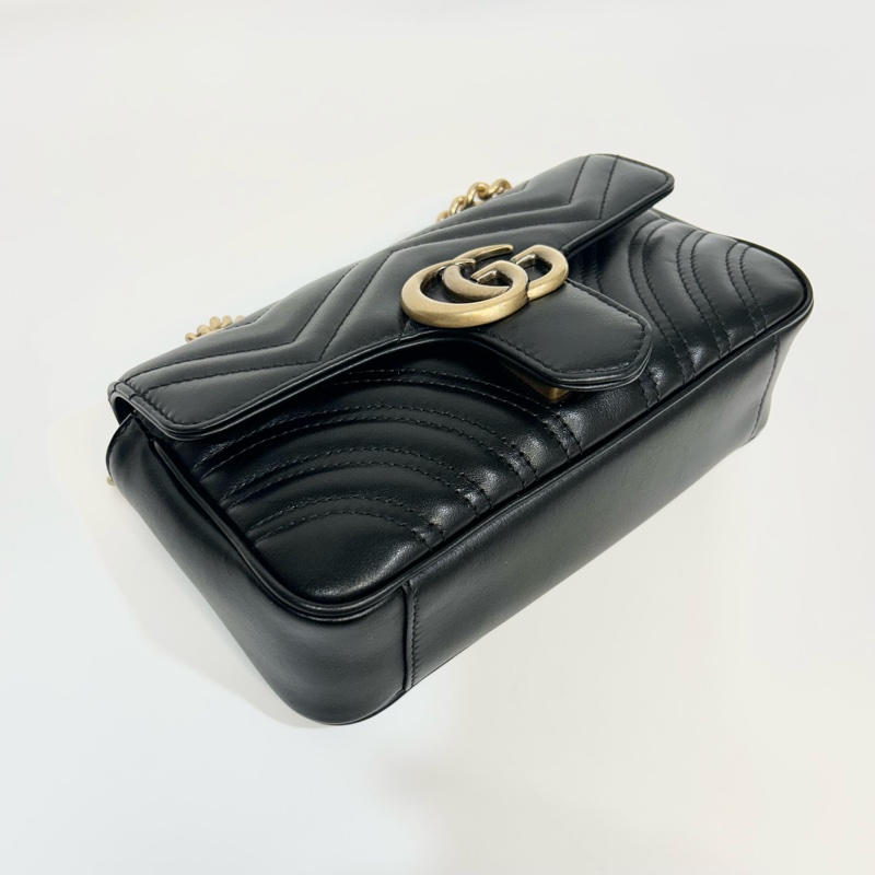 🖤黑金Mormont Gucci黑金牛皮馬孟下蓋側背包446744-8