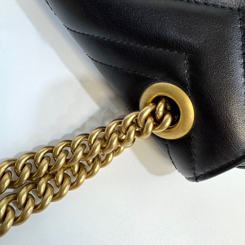 🖤黑金Mormont Gucci黑金牛皮馬孟下蓋側背包446744-19