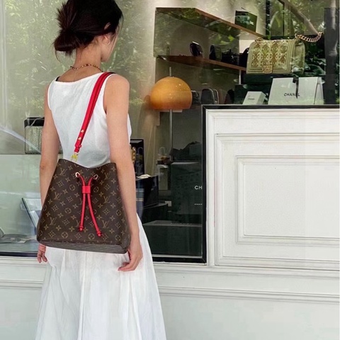 ❤️路易威登水桶包LV原花紅內裏NeoNoe MM束口水桶包M44021