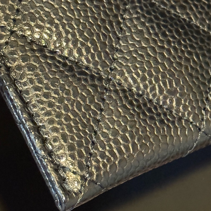 Chanel 全新淡金荔枝皮卡夾-32