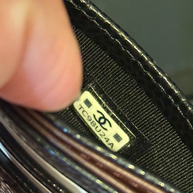 Chanel 全新淡金荔枝皮卡夾-39