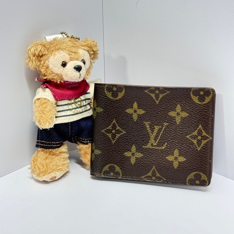 （極新✨） LV 經典老花 對開式短夾 專櫃19800！